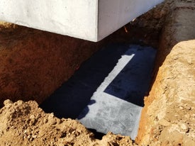 septic system installation thumb